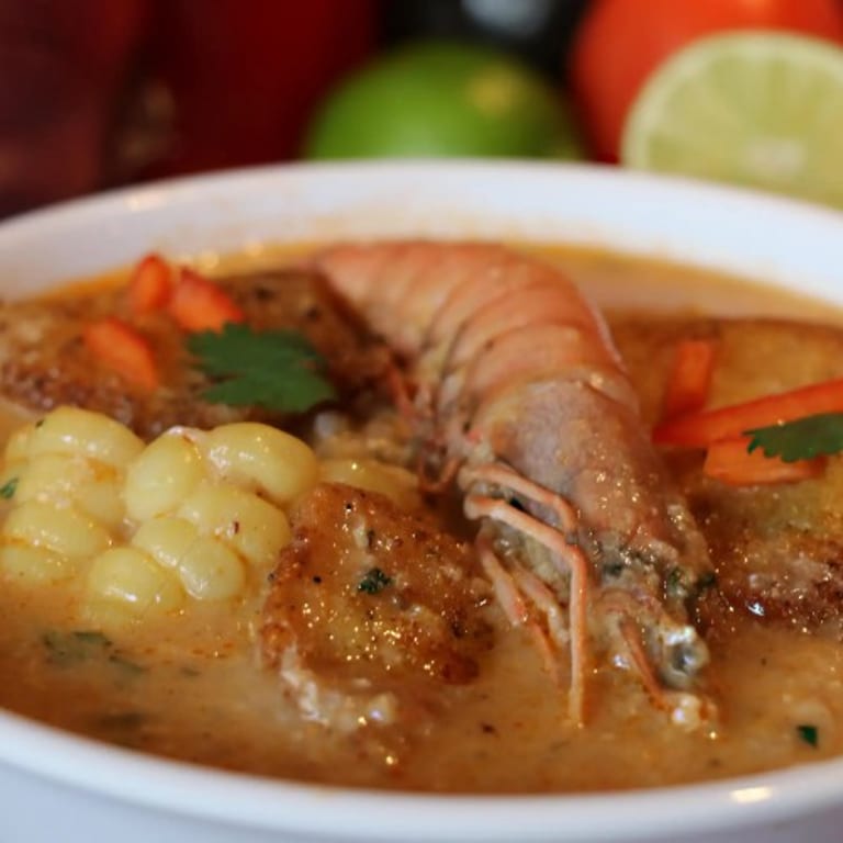 Chupe de Camarones Delight